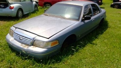 Passenger Right Front Spindle/Knuckle Fits 95-02 CROWN VICTORIA 209666