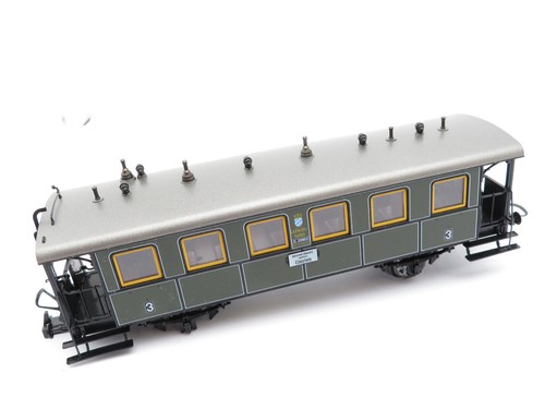 360H0 /4 - Trix H0 - Personenwagen 3.Kl grün K.Bay.Sts.B. / 20803 - Fehlteil | Condition: Gebraucht