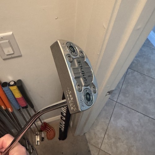 Scotty Cameron 2014 Select Fastback Putter - Custom Paint - 37 SuperStroke - Picture 3 of 8