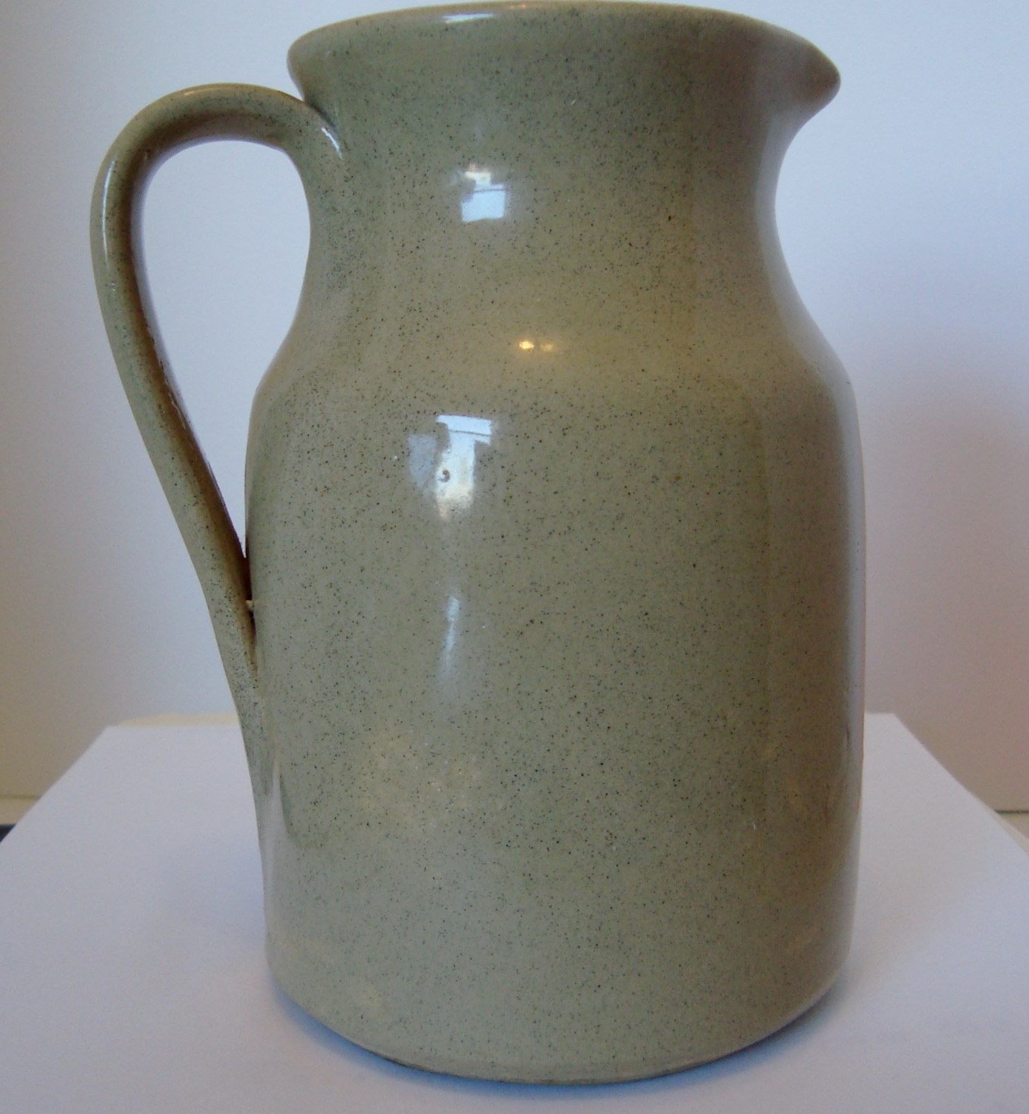 MOIRA POTTERY England Stoneware Pitcher Creamer w/ Measurement