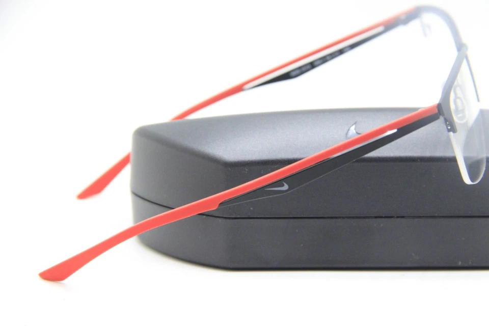 NUEVAS GAFAS NIKE 4313 006 NEGRAS ROJAS AUTÉNTICAS CON ESTUCHE 54-17 Foto 3 de 3