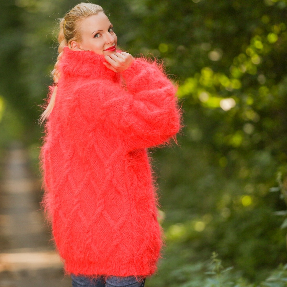 Pull En Mohair Câble Rouge Designer - SUPERTANYA - Taille XL - Fait Main En Bulgarie