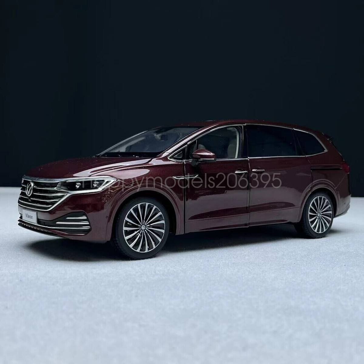 1:18 For VW Volkswagen Viloran Diecast Metal MPV Car Collection