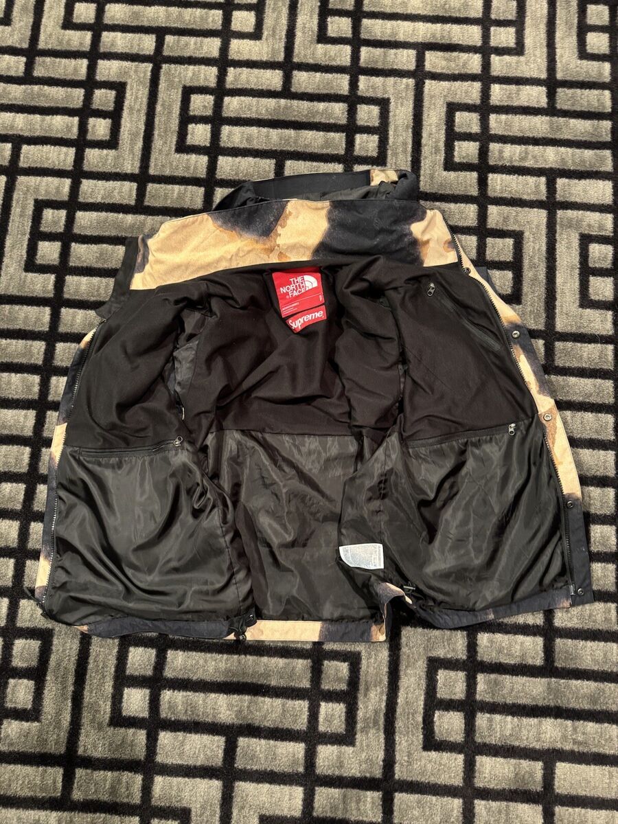 FW21 Supreme North Face Men Small Bleached Denim Print FW21 Supreme North Face Men Small Bleached Denim Print