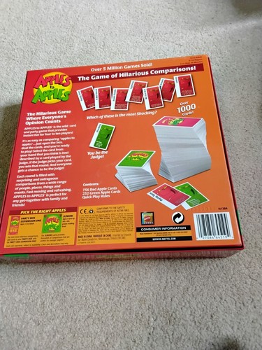 Apples to Apples Game Party Box Ages 12 - Adult. 4 - 10 Players - Picture 2 of 2