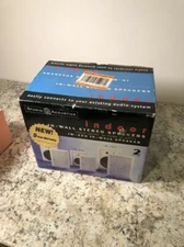 In Wall Speaker  Studio Acoustics 8" 2 Way In-Wall Speaker white