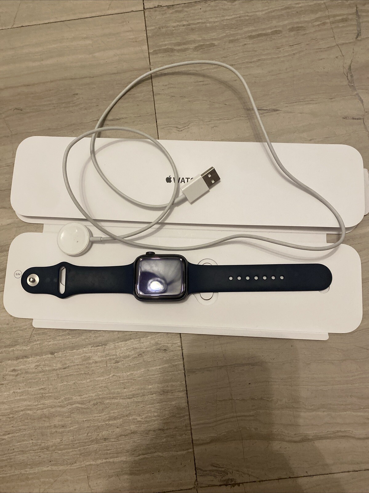 Apple Watch SE 44mm Black with Dark Blue Sport Band-image