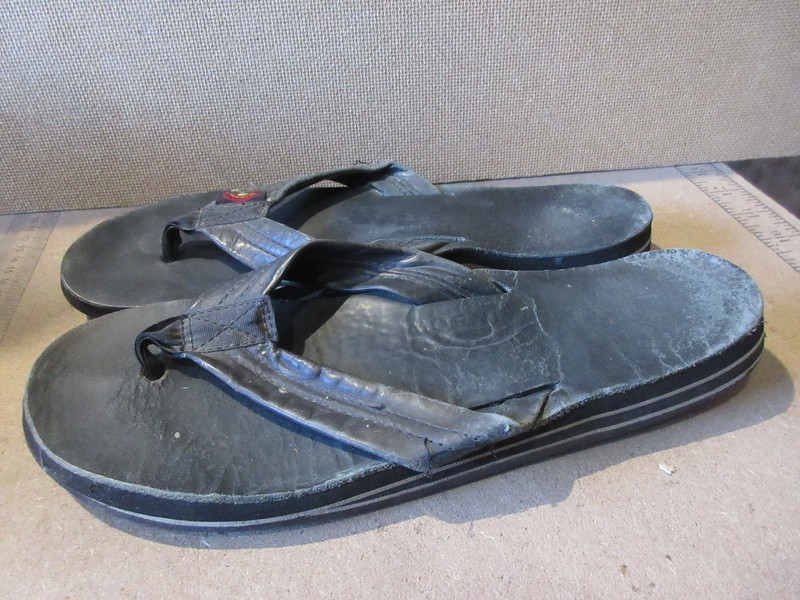 Women's RAINBOW leather flip flop thong sandals,  W 8.5-9.5, X-Large  - (N901)