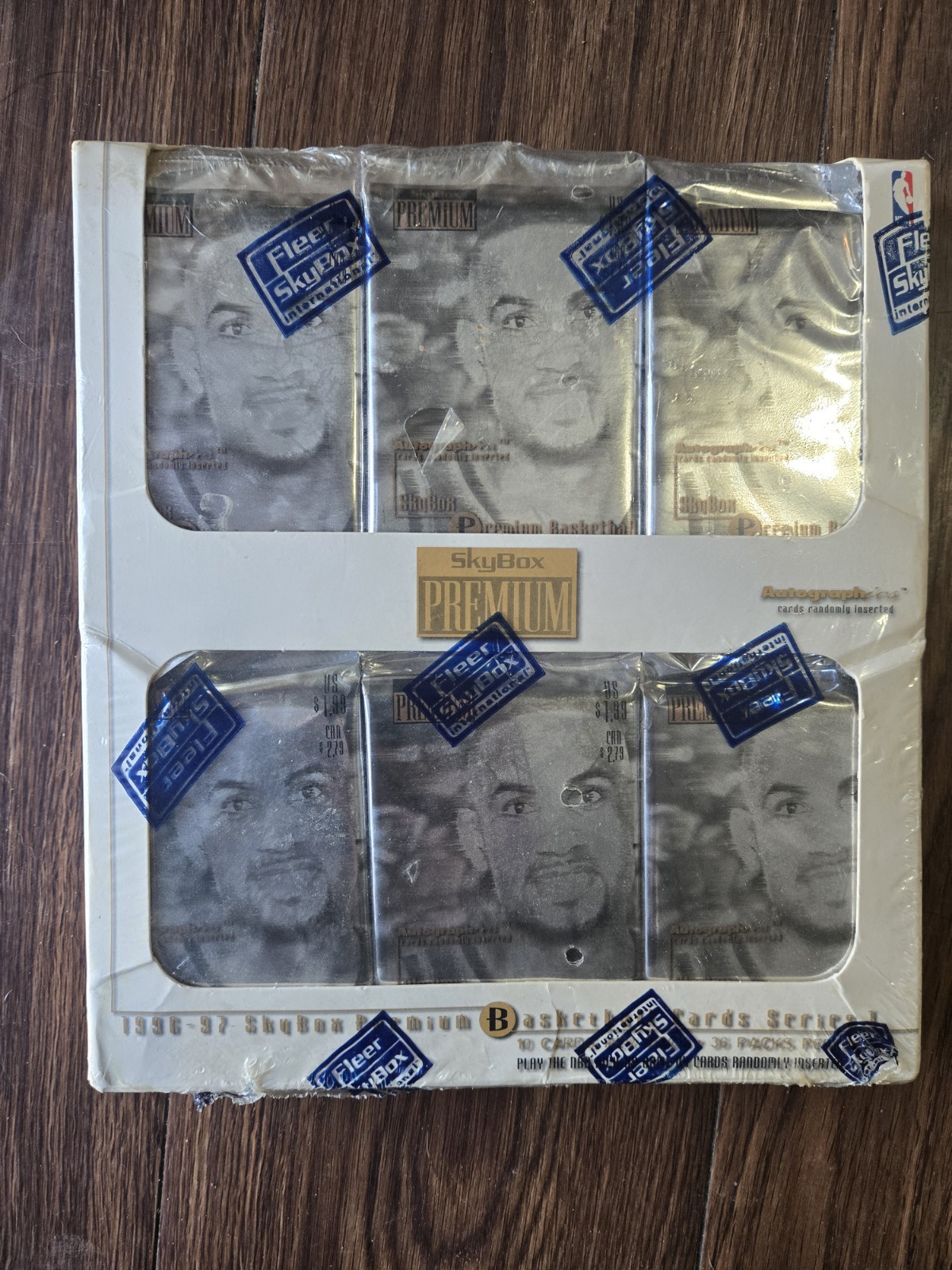 SkyBox 1996-97 Premium NBA Basketball Cards Sealed Box Series 1 360 Cards