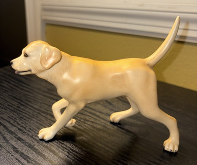 Rare Herend Walking Labrador Retriever MCD Naturalistic Matte First Edition