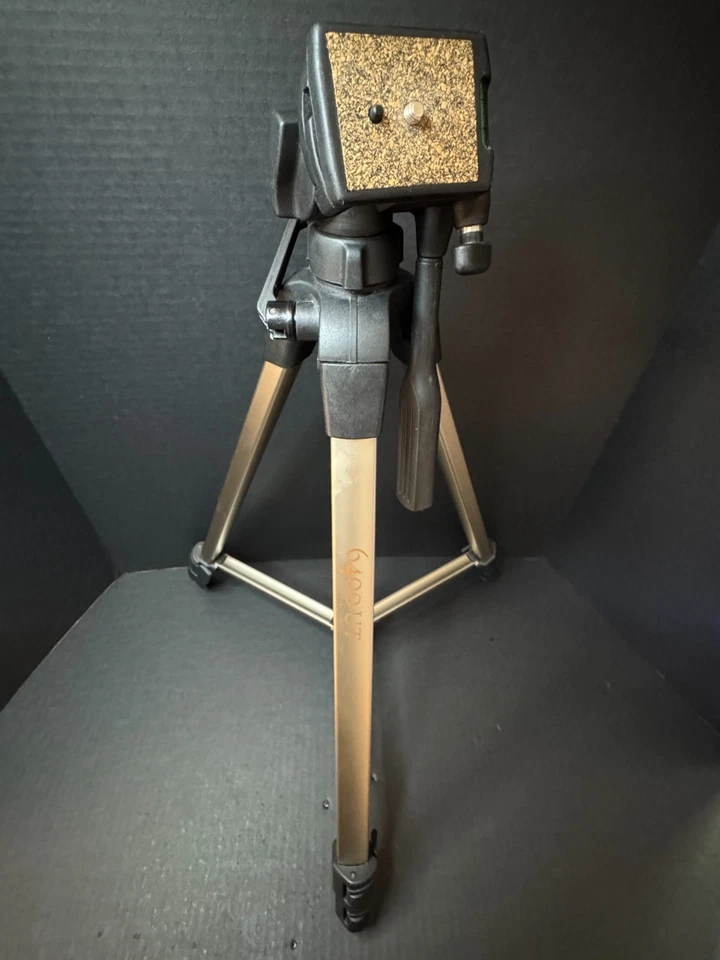 Sunpack Platinum Plus 6400 UT Multi-Function Tripod - Excellent condition - Image 3 of 4