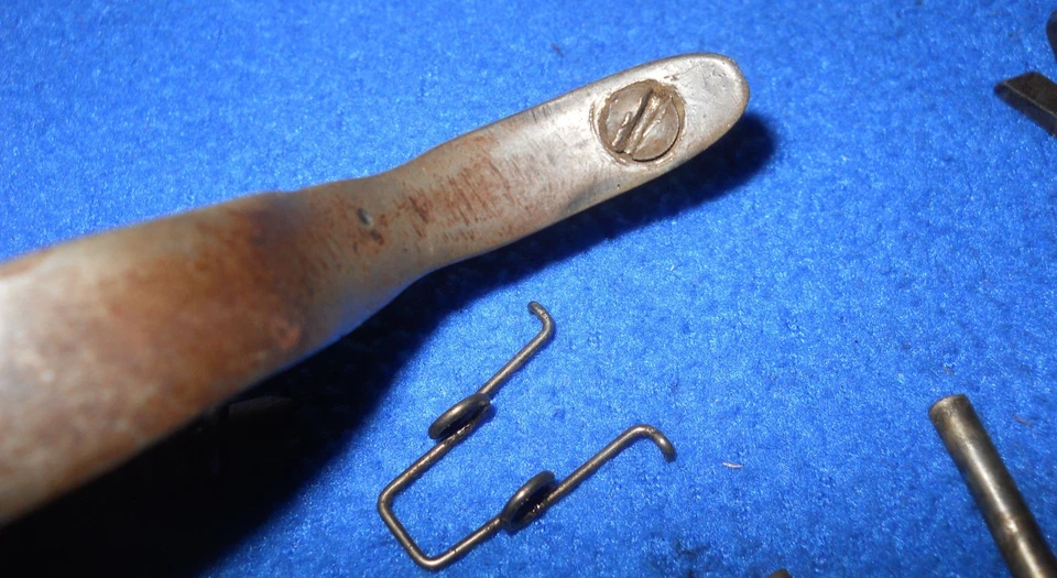 LOTE DE PEÇAS DE CANO DUPLO STEVENS 5100 20GA: martelos, gatilhos ++++ #CL5797 - Imagem 4 de 4