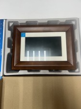 GiiNii Artforme 7-inch Digital Wood Picture Frame 1000 Pics New in Open Box