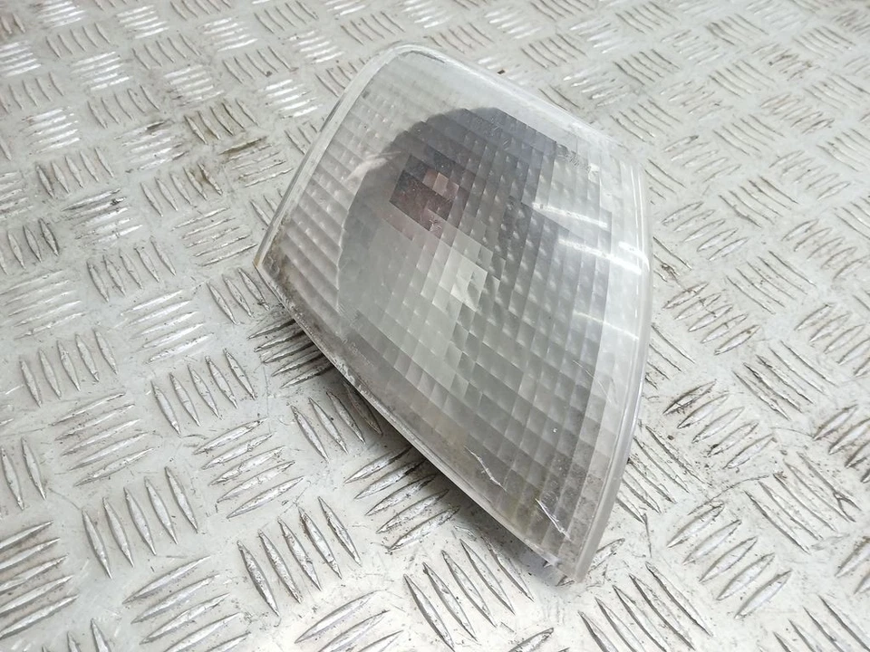 Volkswagen PASSAT B5 1998 Vorne rechts Frontblinker 3B0953050C UST125267 Foto 3 de 4