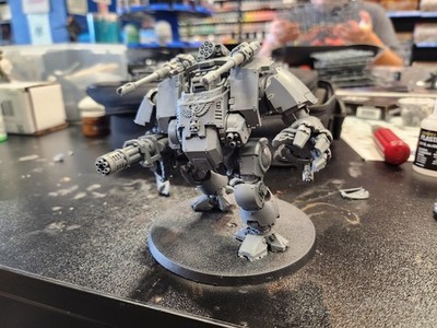 40k space marines set, fully assembled and primed. Includes bits and case
