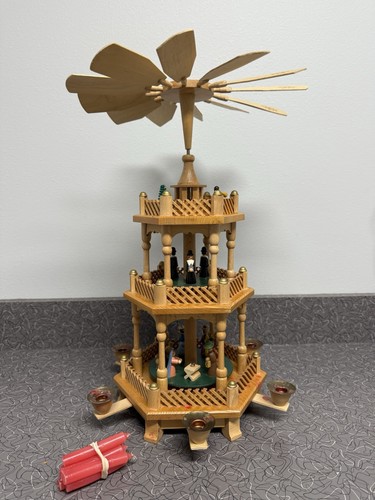 Vintage Erzgebirge Wooden German 18”Windmill Carousel 3-Tier Pyramid Nativity - Picture 2 of 17