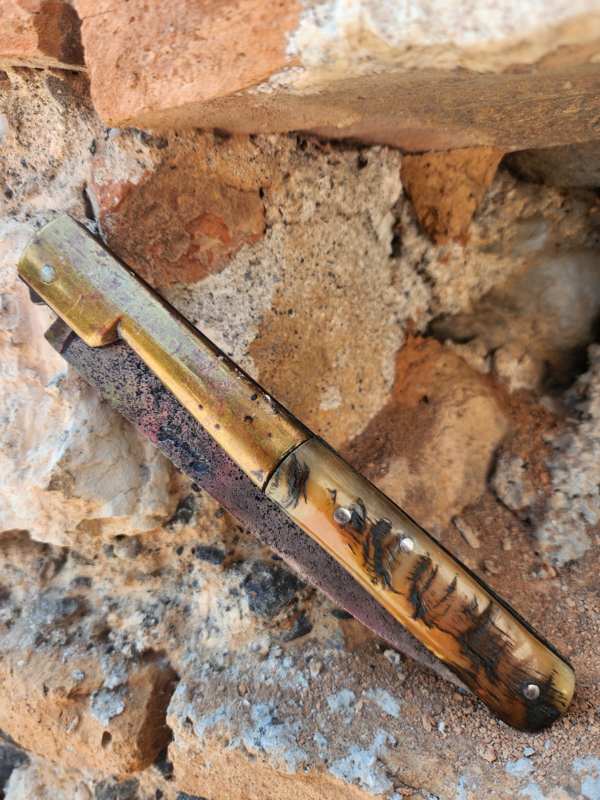 COLTELLO DA COLLEZIONE MOLTO ANTICO,VENDETTA,MANICO IN CORNO,VEDI FOTO