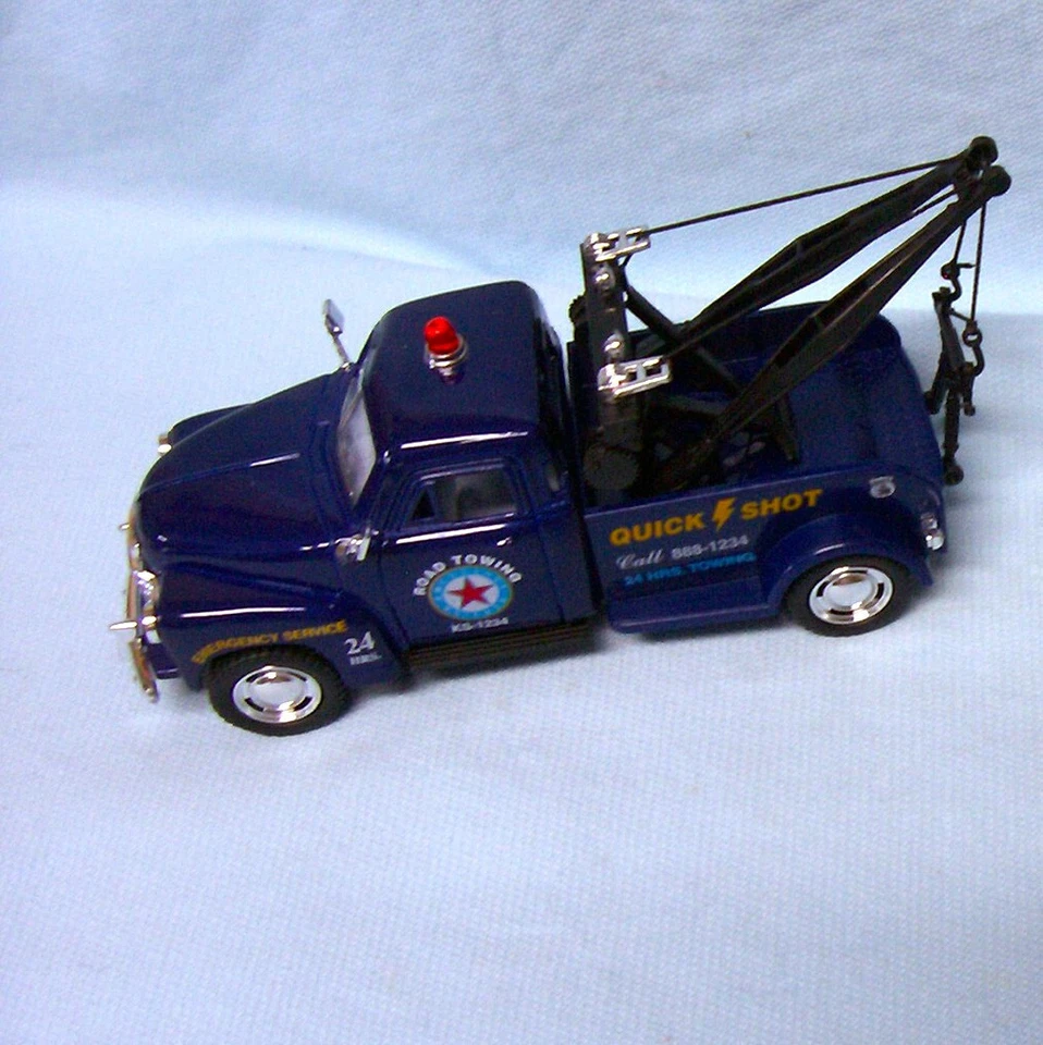 Grúa Action Diecast escala 1:38 color elección Chevrolet 3100 1953 remolque (A1) Foto 2 de 4