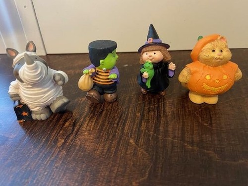 Hallmark Halloween Miniature Ornaments Set of 4 (FREE SHIPPING) I - Picture 3 of 3