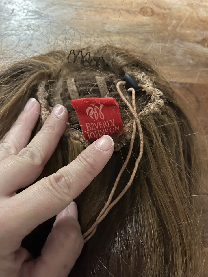 Lote de Cabello Sintético - Pinzas para Garras, Cordón y Piezas - 7 en Total Foto 3 de 4