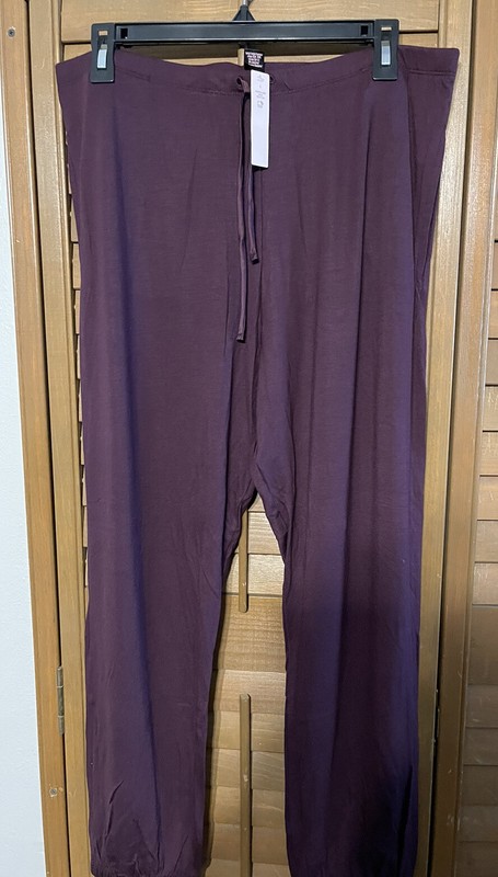 New Victoria’s Secret Dark Purple Sweats Size L