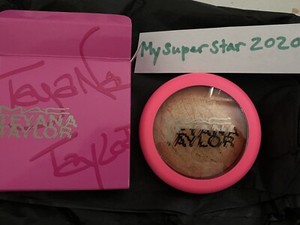 mac teyana taylor highlighter