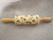 Mini Rolling Pin Christmas Pine Cones 9" Long New