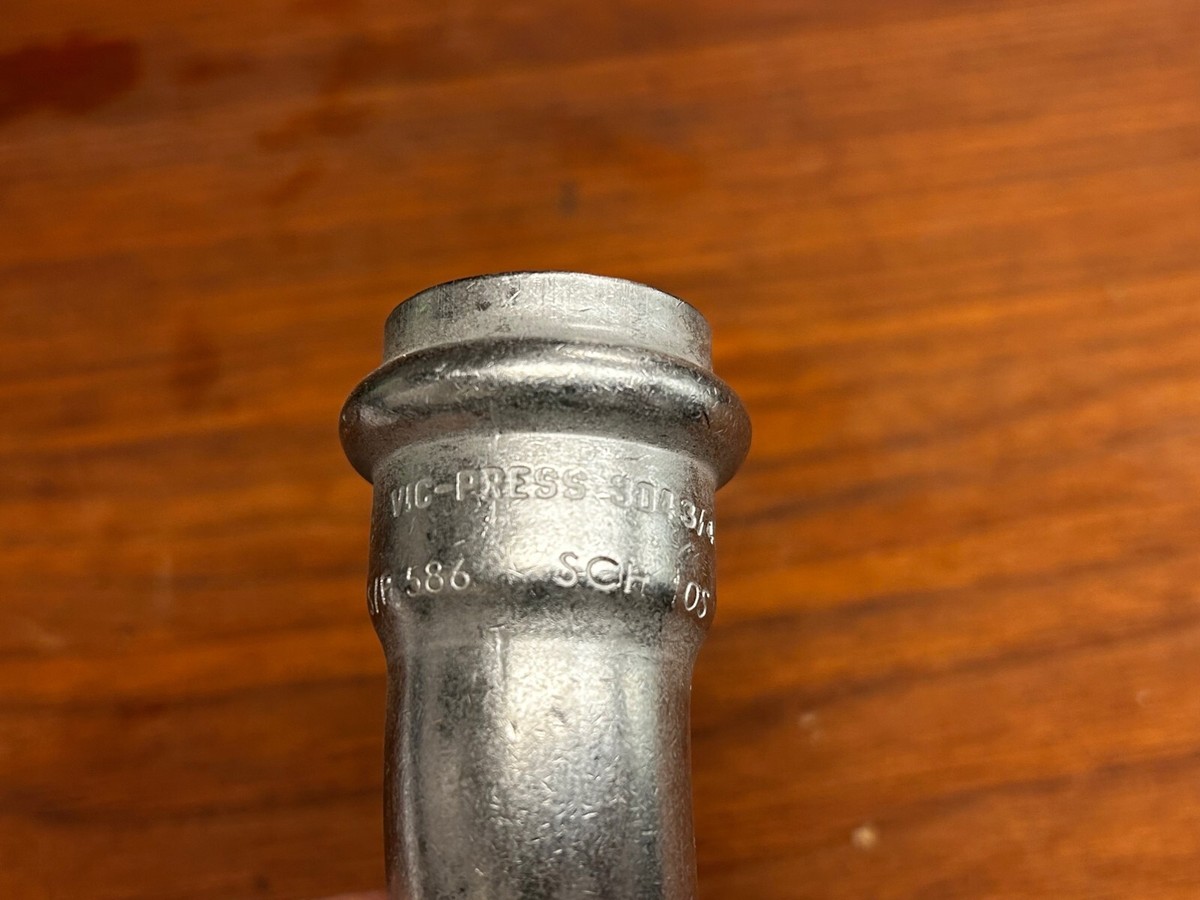 Fitting Tube Adapter 90-Degree -6AN Male to 3 16586 Fitting Tube Adapter 90-Degree -6AN Male to 3 16586
