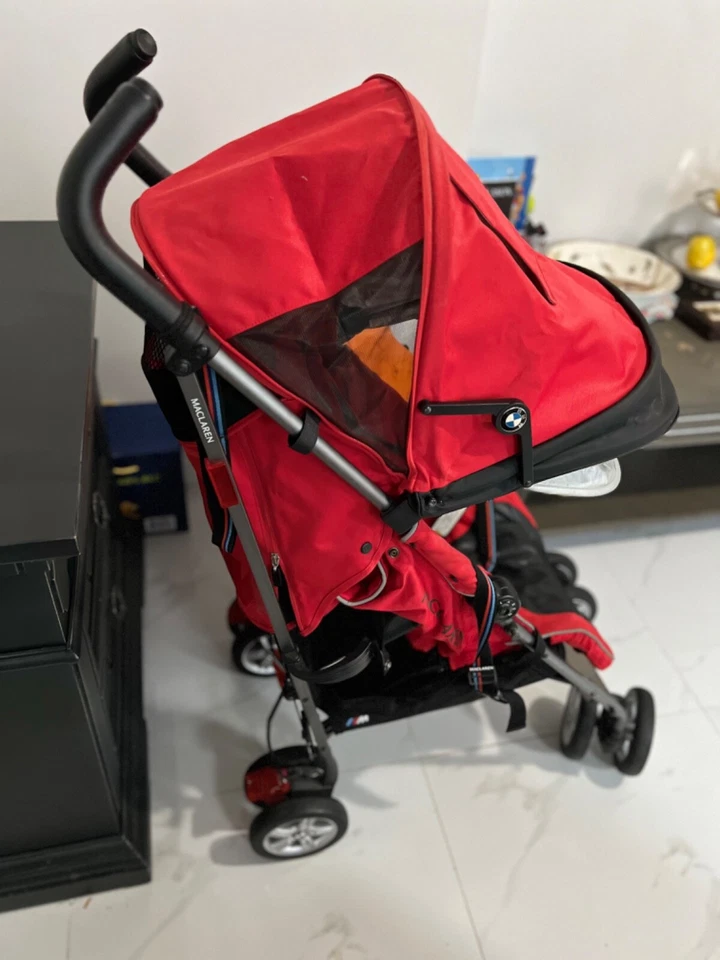 Carrinho de bebê BMW Maclaren - Imagem 3 de 3