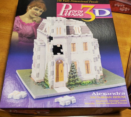 3D Puzzle Train Station Victorian House Bavarian Mansion Easy to Medium - Picture 2 of 7