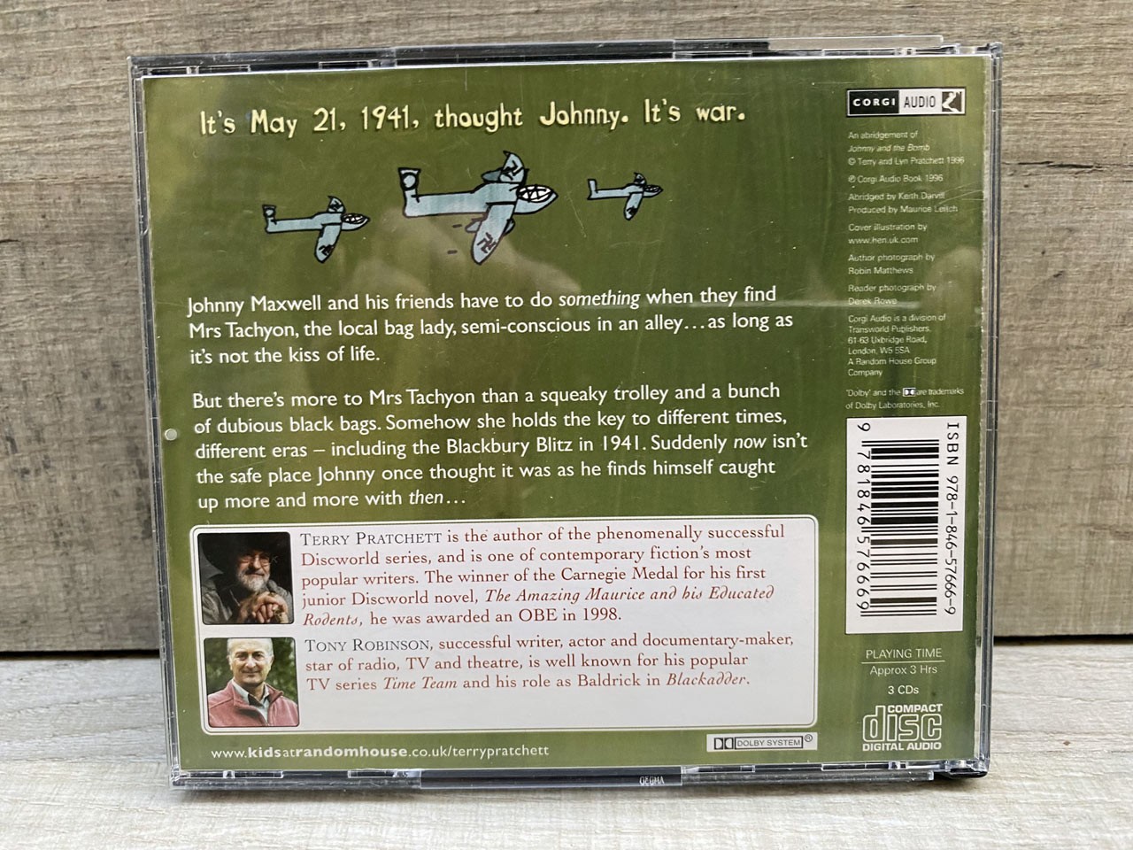 Terry Pratchett Johnny & The Bomb CD AudioBook 3 CDs Tony Robinson 1996