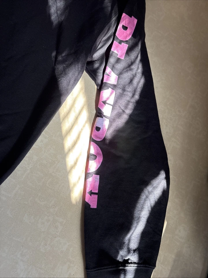 Playboy Hoodie Black Mens Size Large Black Pink Words On Sleeve - Image 2 of 4