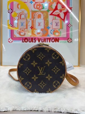 Louis Vuitton Papillon 26 モノグラム　パピヨン　ミニ Louis Vuitton Papillon 26 MonogramBarrel Satchel Vintage Authentic