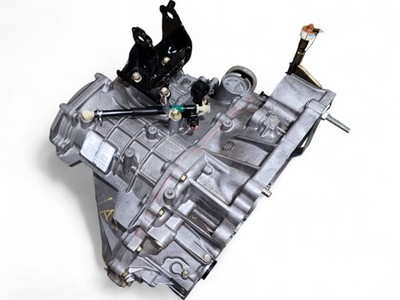 01-04 Toyota Noah Voxy 2.0L Automatic Transmission JDM 1AZFSE