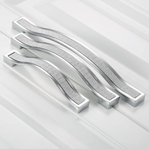 Diamond Crystal Metal Drawer Pull Handles Cupboard Door Knob Cabinet Wardrobe Diamond Crystal Metal Drawer Pull Handles Cupboard Door Knob Cabinet Wardrobe