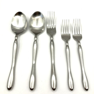 5 Hampton Silversmiths HSV31 Stainless 2 Oval Spoons 3 Forks Satin Wavy Flatware