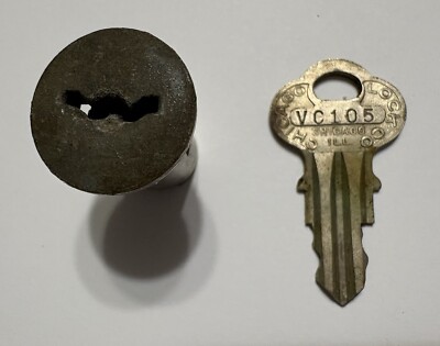 Early Model Chicago Lock 5/16'' LOCK & KEY Victor Topper Regal Atlas Silver King
