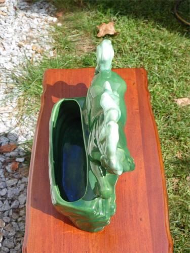 Jardinera de cerámica artística vintage de mediados de siglo con esmalte verde caballo rampante Royal Haeger - Imagen 8 de 10