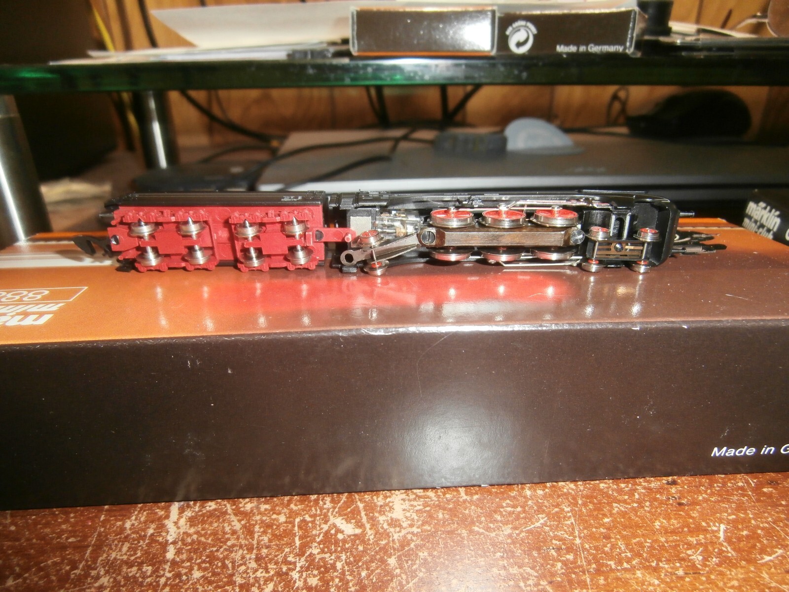Picture 5 of 6