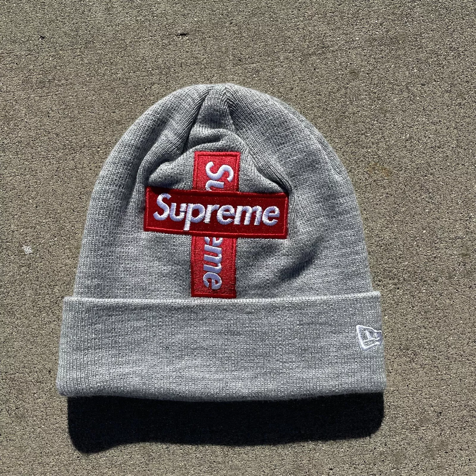 BOÎTE CROIX SUPRÊME LOGO BEANIE HEATHER GRIS FW20