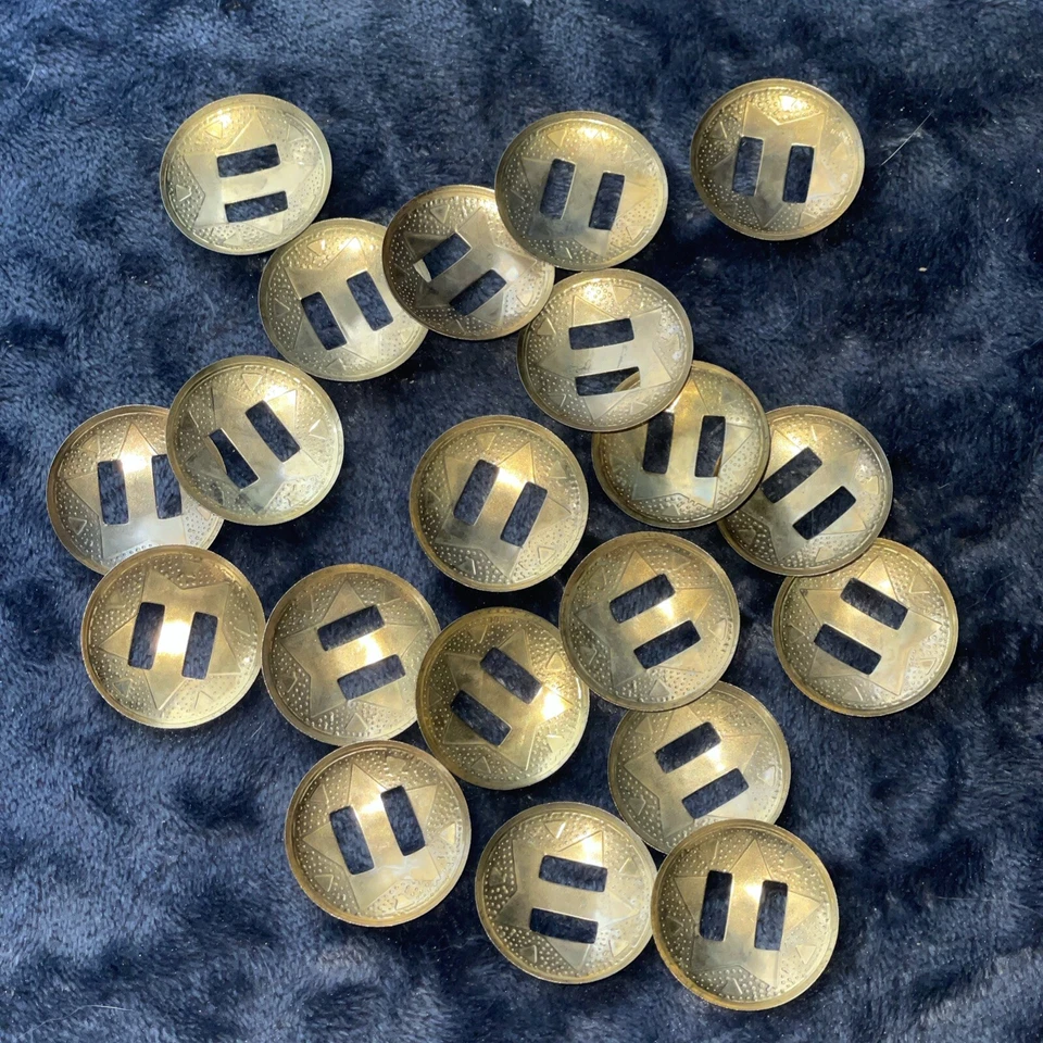 4 Pack 1" Vintage Western Saddle Gold Star Round Slotted Conchos - Image 2 of 2