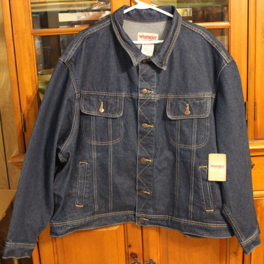 Wrangler Rugged Wear Denim Blue Jean Trucker Jacket RJK30AN 