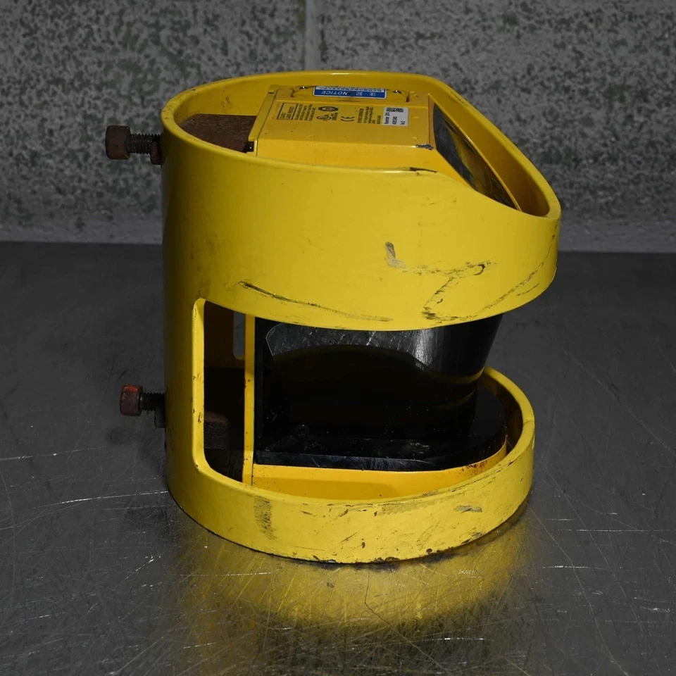 Keyence SZ-16V Industrial Multi-Zone Safety Laser Scanner + Warranty - Image 4 of 4