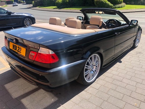 E46 BMW 325i Auto Convertible - 2004 - Immaculately maintained - Picture 4 of 24
