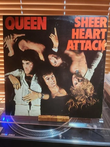 Queen, Sheer Heart Attack,  1974 1st Elektra Stereo, 7E-1026, VG+/VG+