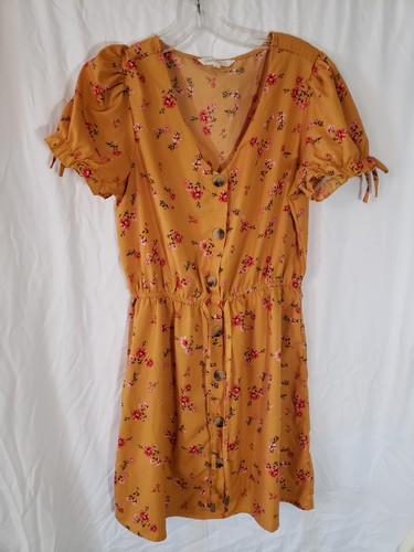 Women's Indulge In Style Yellow Floral Short Sleeve Dress Size L
