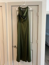 David’s Bridal Stretch Charmeuse Sleeveless Cowl Dress Size 4