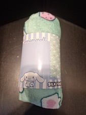 Sanrio Hello Kitty & Friends Cinnamoroll Silk...