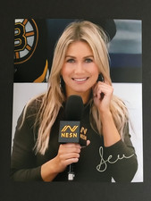 SOPHIA JURKSZTOWICZ BOSTON BRUINS ANALYST AUTO'D 8X10 PHOTO