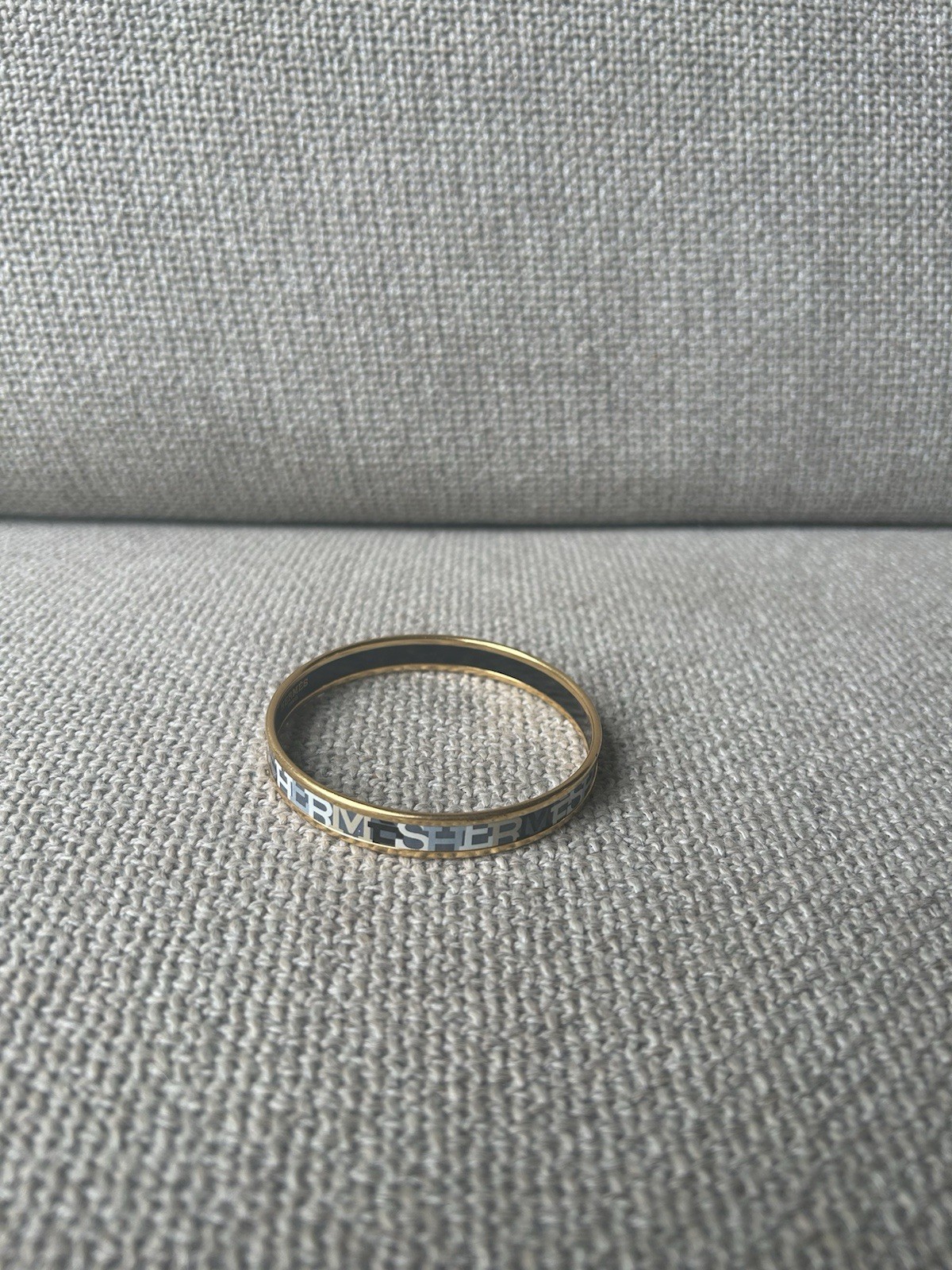 Picture 1 of 5